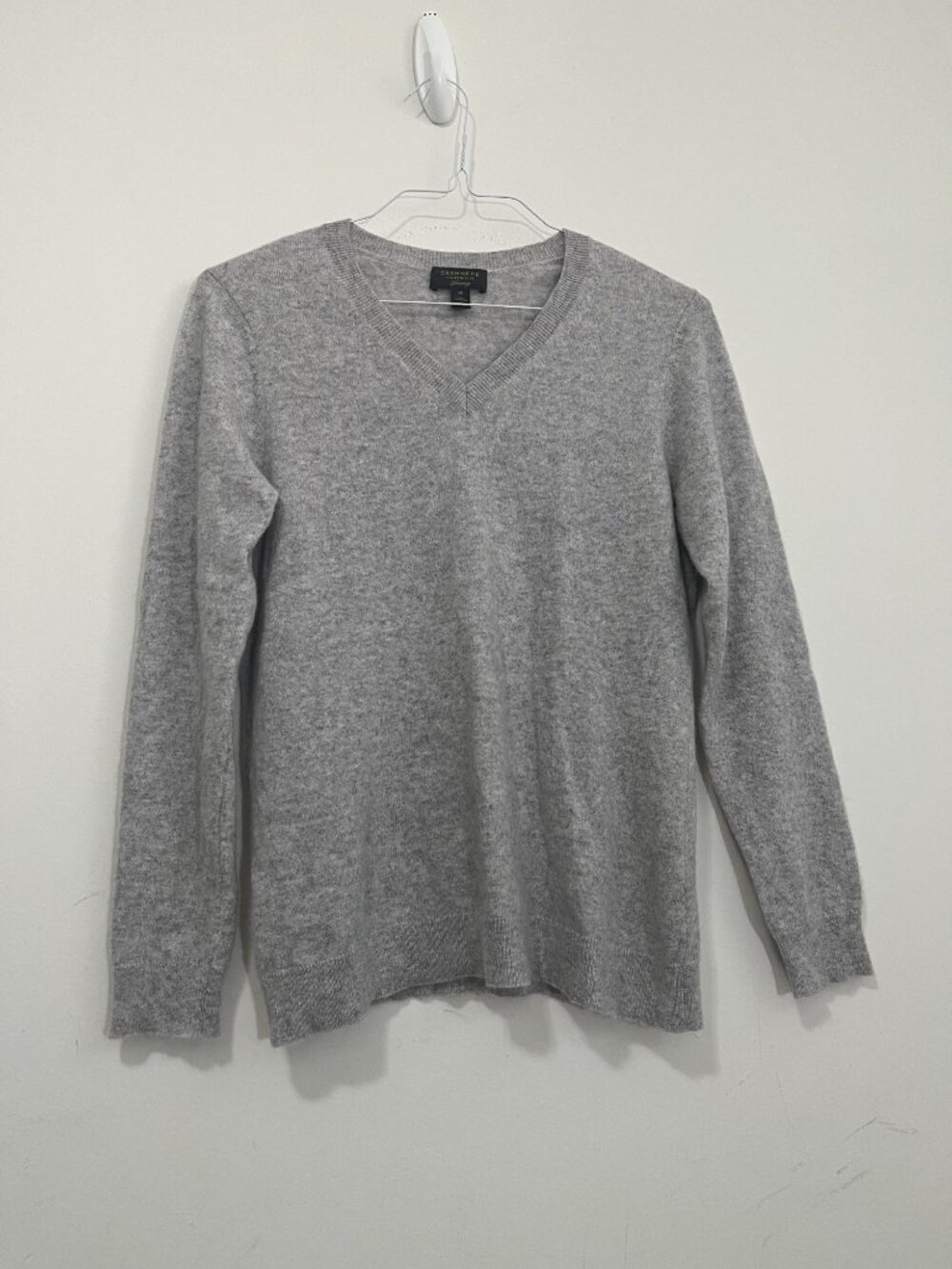 Charter Club Luxury 100% Cashmere V-neck Sweater Gray Womens XL Preppy Old Money